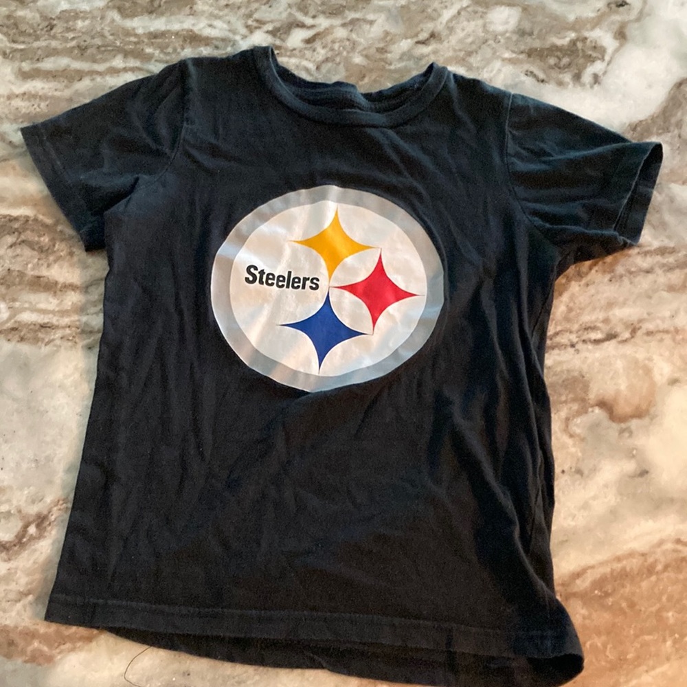 Steelers tee shirt. Boys 8